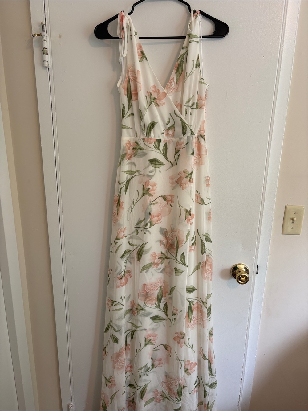 Lulu's White Maxi Dress with Pink Floral & Green Leaves